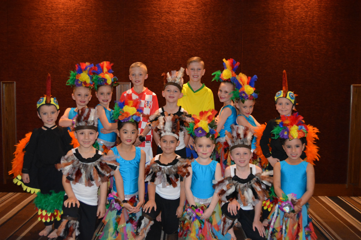 The jungle group gathered together to pose for a photo.