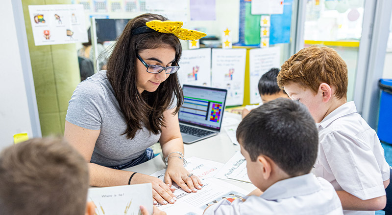 dedicated-teachers-grid